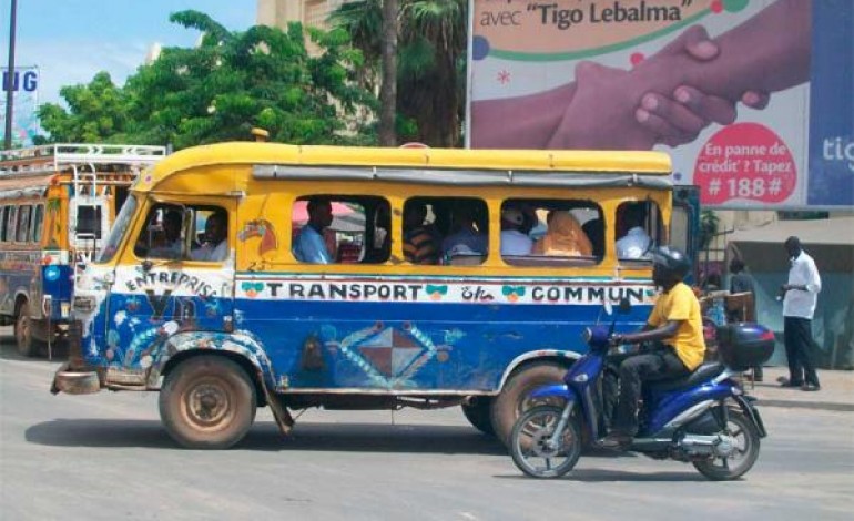 Le Préfet de Dakar va envoyer en fourrière les taxis clandos, 