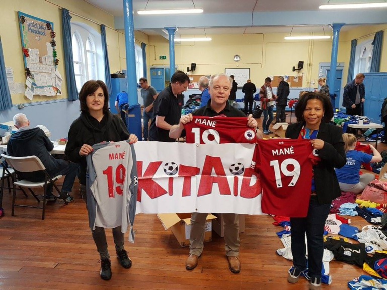 Ce beau geste de Sadio Mané qui a séduit les enfants de Malawi Ce beau geste de Sadio Mané qui a séduit les enfants de Malawi