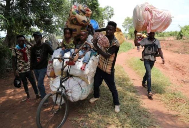 Des migrants fuient l'Angola après une "répression brutale"