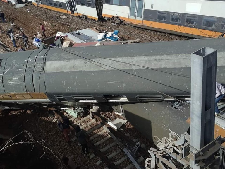Urgent-Maroc : un train déraille près de Rabat, des dizaines de blessés (vidéo)