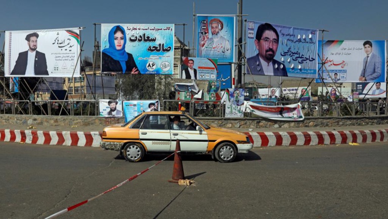 Elections en Afghanistan: 416 femmes bravent le risque de se porter candidates