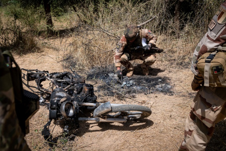 Mali: la Barkhane, en appui aux Forces armées maliennes au combat dans le Gourma
