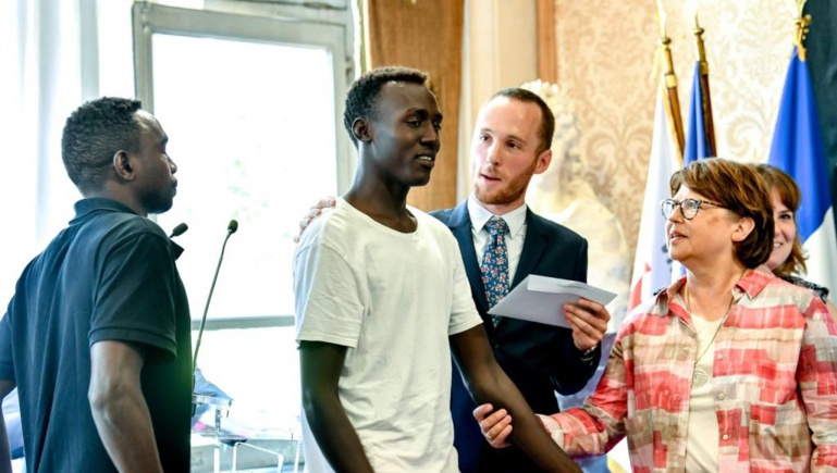 France: un crédit d’impôt pour les personnes hébergeant des réfugiés