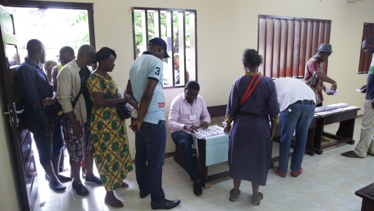 Législatives au Gabon: la campagne du 2e tour bat son plein Législatives au Gabon: la campagne du 2e tour bat son plein