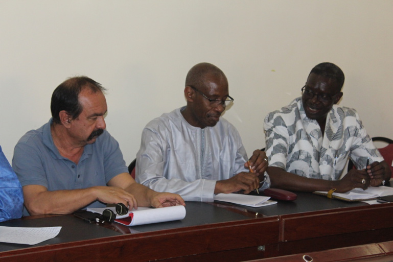 Mbokhodane : la Confédération des syndicats autonomes dénonce les mauvaises conditions de vie des populations Mbokhodane : la Confédération des syndicats autonomes dénonce les mauvaises conditions de vie des populations