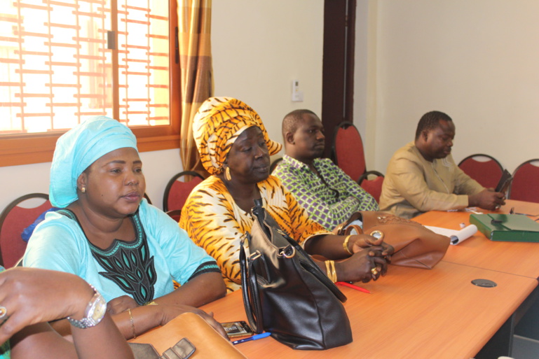 Mbokhodane : la Confédération des syndicats autonomes dénonce les mauvaises conditions de vie des populations Mbokhodane : la Confédération des syndicats autonomes dénonce les mauvaises conditions de vie des populations