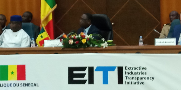 Polémique sur les contrats pétroliers et gaziers : La contre offensive de Macky à l'encontre de Sonko Polémique sur les contrats pétroliers et gaziers : La contre offensive de Macky à l'encontre de Sonko