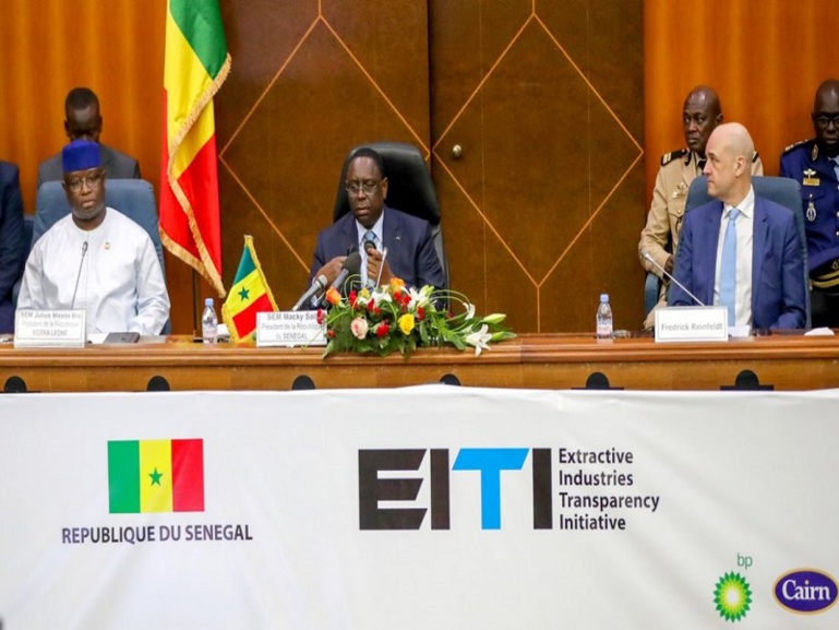 "Le nouveau code pétrolier sera soumis à l'Assemblée nationale en décembre prochain" (Macky) "Le nouveau code pétrolier sera soumis à l'Assemblée nationale en décembre prochain" (Macky)