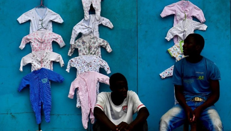 Au Gabon, les bavardages autour de la santé du président Bongo vont bon train Au Gabon, les bavardages autour de la santé du président Bongo vont bon train