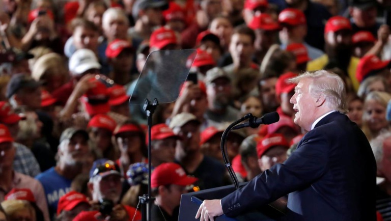 Midterms aux Etats-Unis: en Floride, Trump défend son bilan et attise la peur Midterms aux Etats-Unis: en Floride, Trump défend son bilan et attise la peur