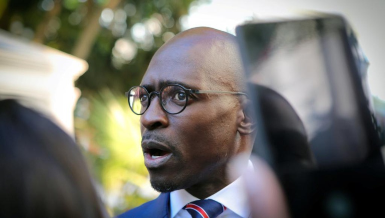Afrique du Sud: les déboires de Malusi Gigaba continuent Afrique du Sud: les déboires de Malusi Gigaba continuent
