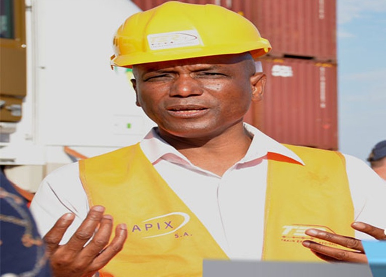 Mountaga Sy, DG Apix: « les premiers tests du TER démarrent le 15 décembre » Mountaga Sy, DG Apix: « les premiers tests du TER démarrent le 15 décembre »