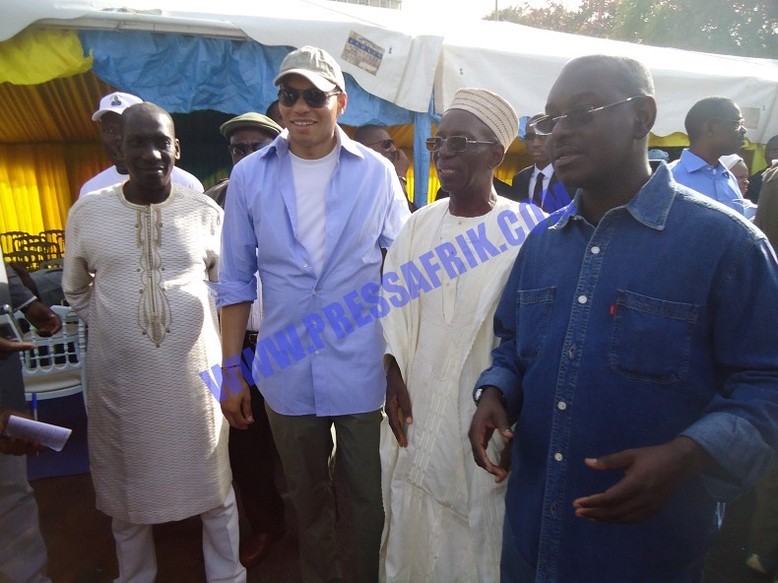 VIDEOS & Reportage Photos direct manifs 19 mars: Wade sans pitié pour les jeunes opposants arrêtés