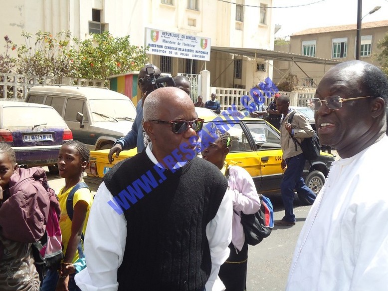 VIDEO & PHOTOS: Moustapha Niasse: "tirer des coups de feu en l’air n’est pas un délit"