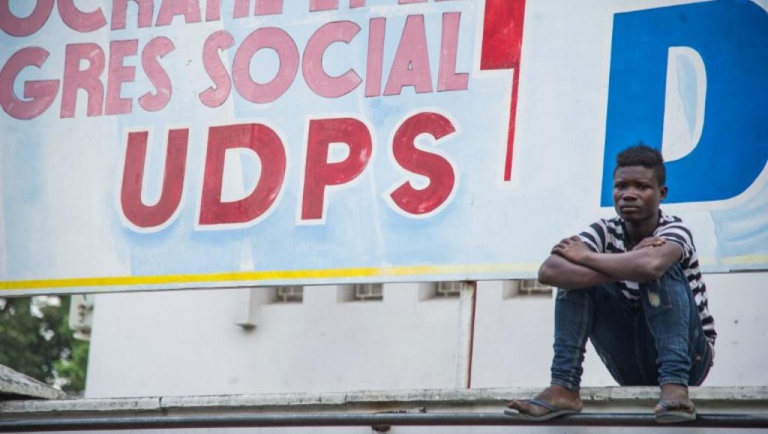 RDC: affrontements entre partisans du FCC et de l'UDPS à Mbuji-Mayi RDC: affrontements entre partisans du FCC et de l'UDPS à Mbuji-Mayi