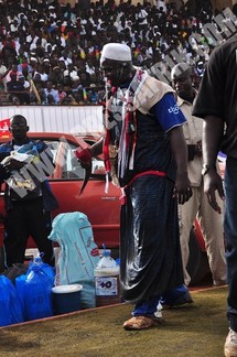 Lutte - Modou Lo vs Lac de Guiers 2: Le buzz des bonnets blancs