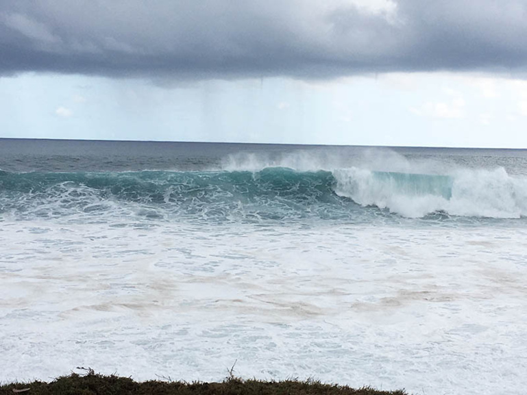 Alerte !!! Encore une houle dangereuse qui menace l’axe Dakar-Saint Louis Alerte !!! Encore une houle dangereuse qui menace l’axe Dakar-Saint Louis