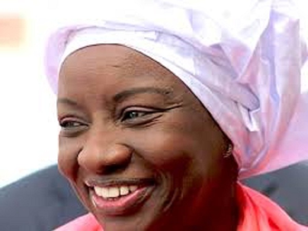 Dépôt de parrainages  : seul le dossier du président sortant, Macky Sall accepté pour le moment