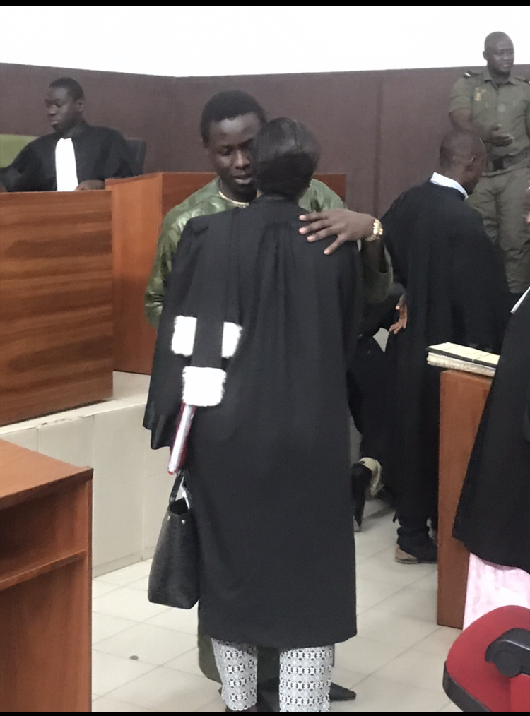 Ngaaka Blindé fond en larmes et explique comment il a été arrêté...