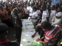 Une présidentielle sans incident majeur au Nigeria