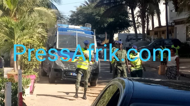 Le Conseil Constitutionnel à l'attente des dépôts de Karim et Khalifa