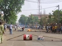 Après Ouagadougou, la révolte militaire a atteint les villes de Pô (sud) et de Tenkodogo (est), Burkina Faso. AFP PHOTO / AHMED OUOBA