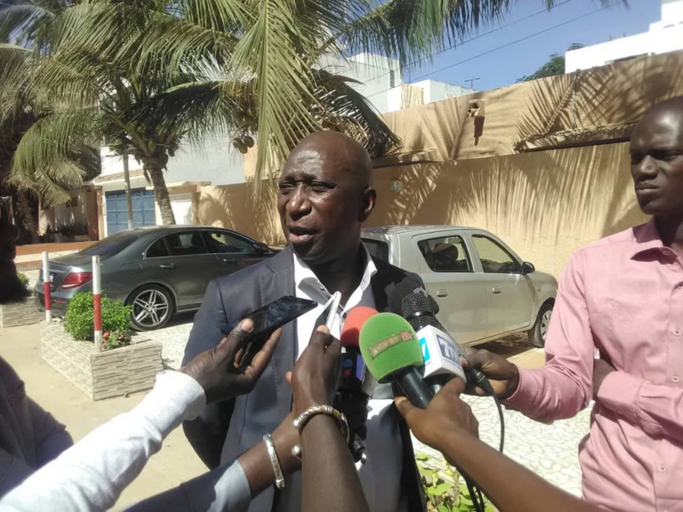 Conseil constitutionnel : la coalition Haguibou 2019 s'abstient de tout commentaire après la vérification des signatures du parrainage Conseil constitutionnel : la coalition Haguibou 2019 s'abstient de tout commentaire après la vérification des signatures du parrainage