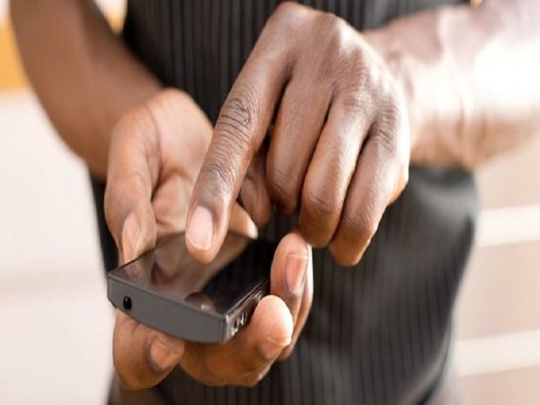 Internet et les réseaux sociaux coupés en RDC