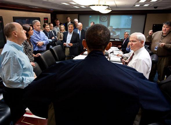 Le président Obama s’exprime devant son staff à l’issue d’une réunion sur la mission visant Ben Laden à Washington, le 1er mai 2011.