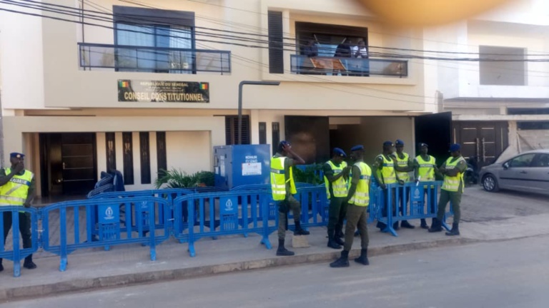 Présidentielle au Sénégal et parrainages invalidés : sauvons une démocratie mourante ! (Opinion) Présidentielle au Sénégal et parrainages invalidés : sauvons une démocratie mourante ! (Opinion)