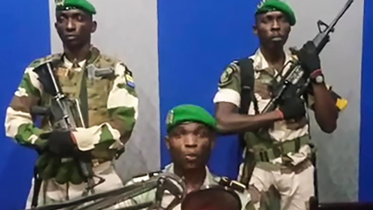 Coup d’Etat manqué au Gabon: retour sur le fil des événements de la matinée