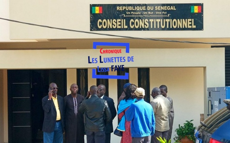 Failles et incongruités du parrainage : le ticket présidentiel de Wade sous une autre forme (Chronique) Failles et incongruités du parrainage : le ticket présidentiel de Wade sous une autre forme (Chronique)