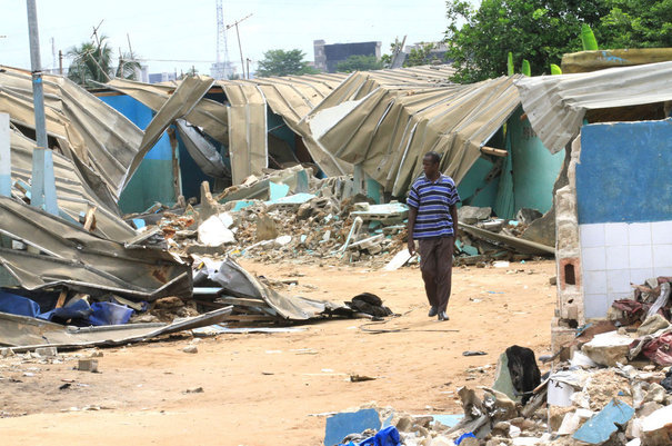 A Yopougon, les habitations ont été dévastées par les combats entre les FRCI d'Alassane Ouattara et les miliciens pro-Gbagbo