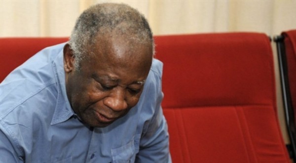 Laurent Gbagbo dans la résidence surveillée de Korhogo, le 2 mai 2011. AFP PHOTO / SIA KAMBOU