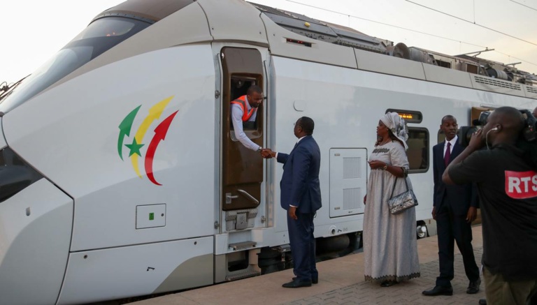 Inauguration du TER : le Président Macky Sall dégaine 50 milliards pour les impactés 