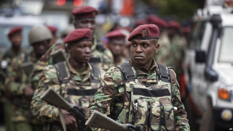 Fin de l'attaque contre un complexe hôtelier au Kenya, les jihadistes "éliminés" Fin de l'attaque contre un complexe hôtelier au Kenya, les jihadistes "éliminés"