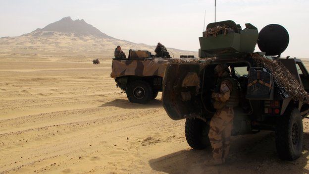 La France réaffirme sa présence militaire au Sahel