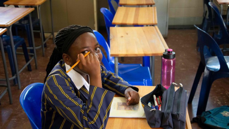 Afrique du Sud: Stacey Fru, 11 ans, simple écolière, écrivaine précoce