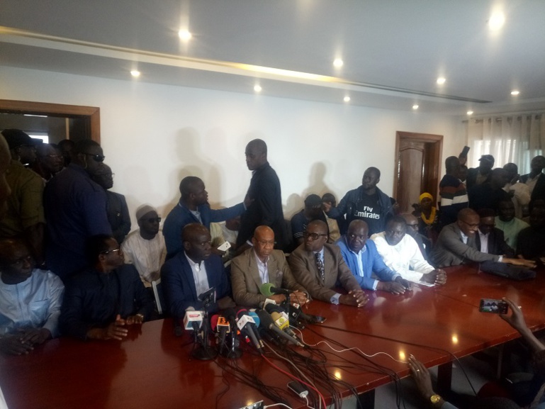 «Le rapport de force est la dernière stratégie qui reste au C25» (Mbaye Thiam Ebad) «Le rapport de force est la dernière stratégie qui reste au C25» (Mbaye Thiam Ebad)