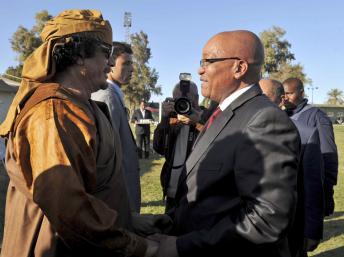 Jacob Zuma en Libye pour convaincre Kadhafi de partir