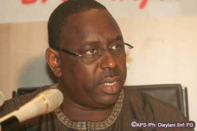 Macky Sall menace d’installer un gouvernement parallèle au Sénégal