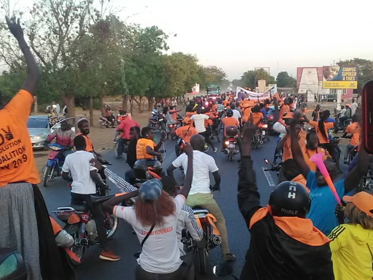 Campagne électorale au Sénégal: "si Thiès était un royaume, Idy serait (incontestablement) le seul roi" Campagne électorale au Sénégal: "si Thiès était un royaume, Idy serait (incontestablement) le seul roi"