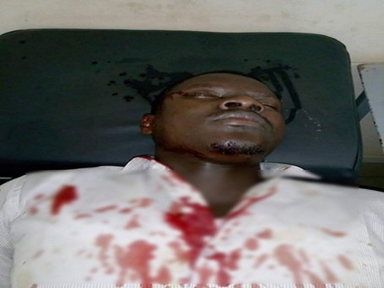 La caravane de "Sonko Président" attaquée à Saint-Louis, 4 blessés dont un dans un état grave La caravane de "Sonko Président" attaquée à Saint-Louis, 4 blessés dont un dans un état grave