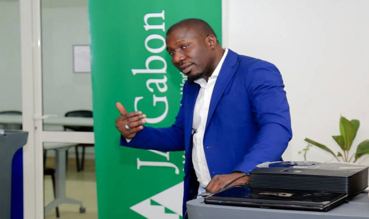 Mamadou Mbengue remplace Mass Thiam à la tête de la Direction générale de Tigo