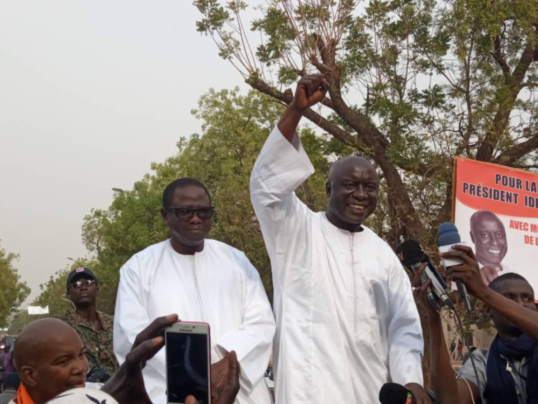 « Macky offre de l'argent pour se donner l’illusion d’une popularité », selon Idy « Macky offre de l'argent pour se donner l’illusion d’une popularité », selon Idy