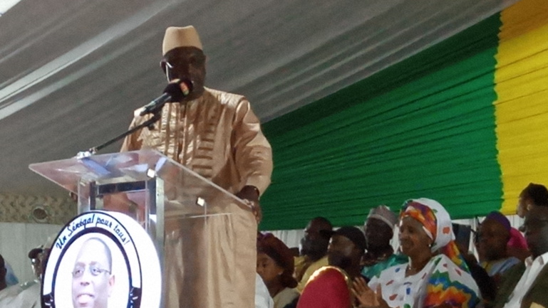Campagne 2019 : Macky Sall drague les Kaolackois avec la deuxième phase de son PSE Campagne 2019 : Macky Sall drague les Kaolackois avec la deuxième phase de son PSE