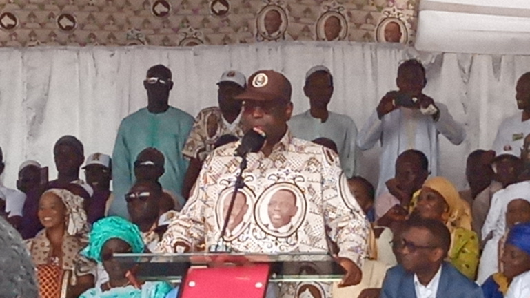 A Diourbel, Macky Sall promet un traitement spécial aux Sénégalais de l'Extérieur