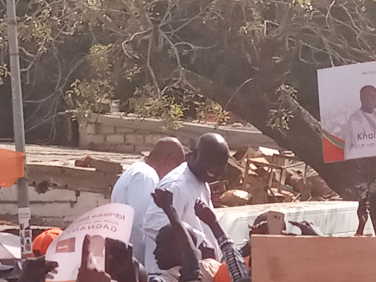 A Tivaouane, Idrissa Seck revient sur la situation des chauffeurs, enseignants et étudiants A Tivaouane, Idrissa Seck revient sur la situation des chauffeurs, enseignants et étudiants