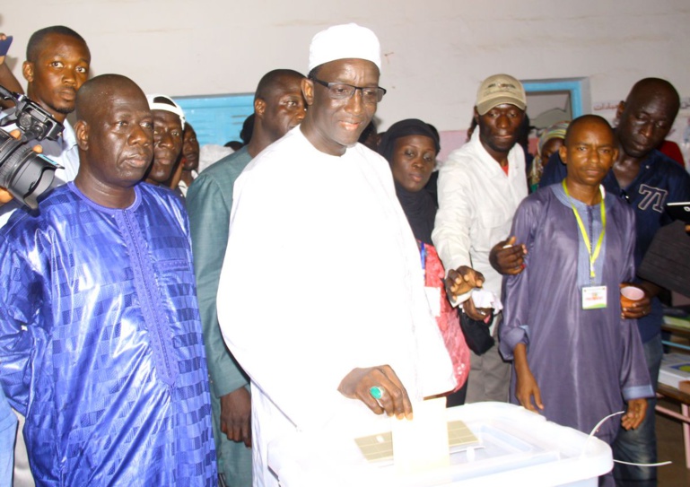 #Scrutin24février-Hlm GrandMédine : Amadou Ba gagne son centre de vote
