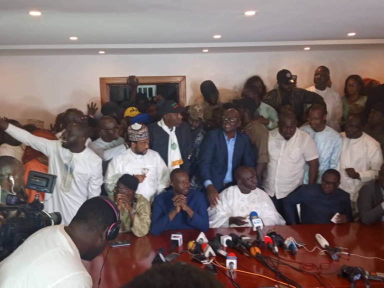 Résultats scrutin 24 février - Parcelles assainies : l'opposition réunie domine Macky